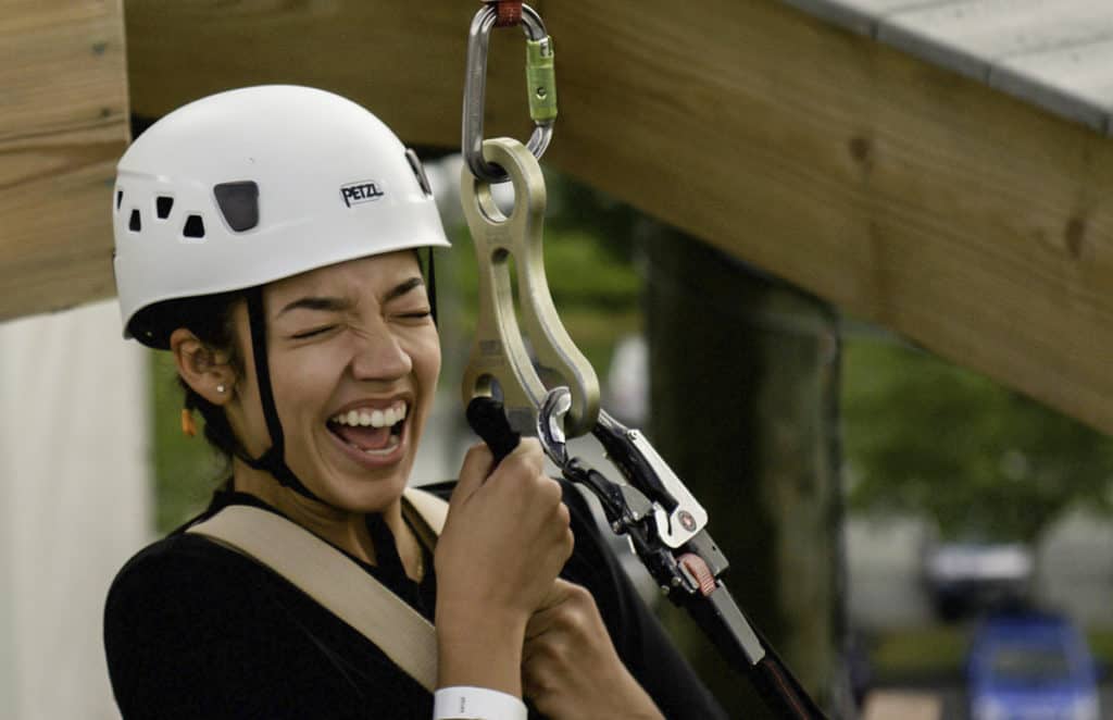girl-screaming-free-fall-jump-powerfan-adventure-park-high-gravity-adventures girl-screaming-free-fall-jump-powerfan-adventure-park-high-gravity-adventures